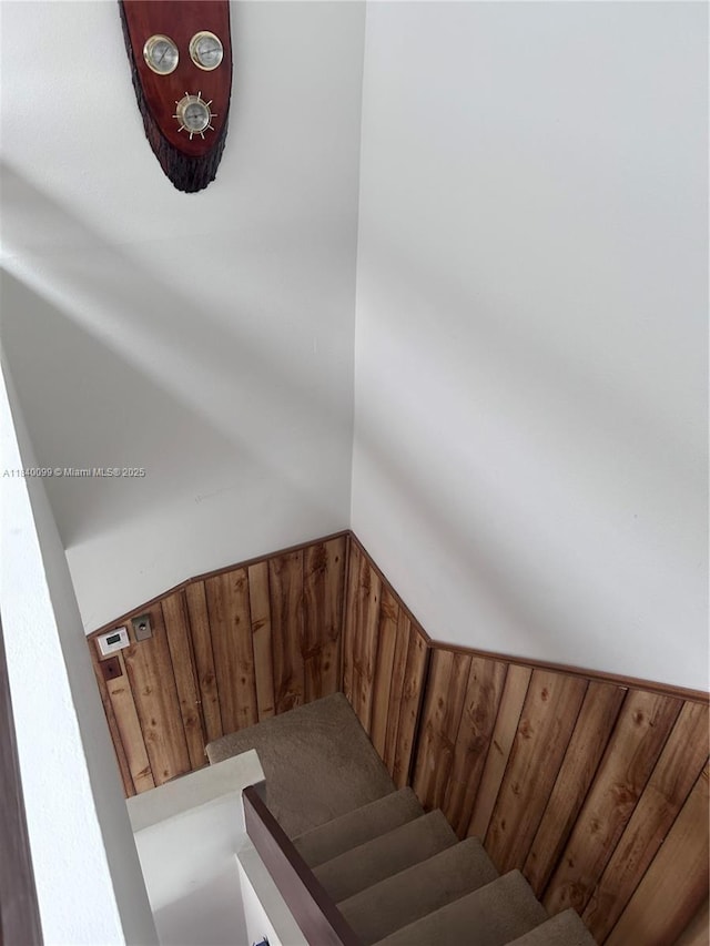 324 Poinciana Dr Unit 906, Sunny Isles Beach, FL 33160 - view of stairway