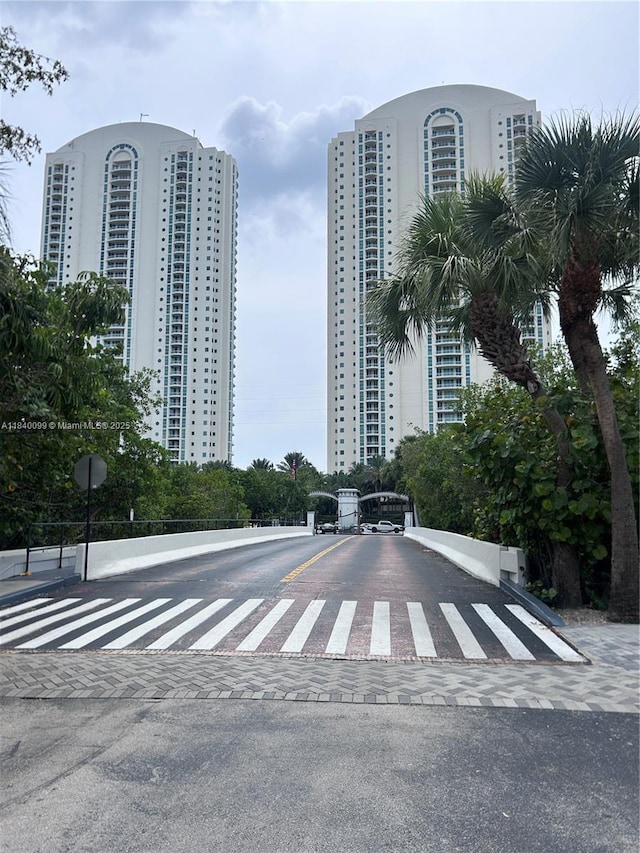 324 Poinciana Dr Unit 906, Sunny Isles Beach, FL 33160 - view of building exterior