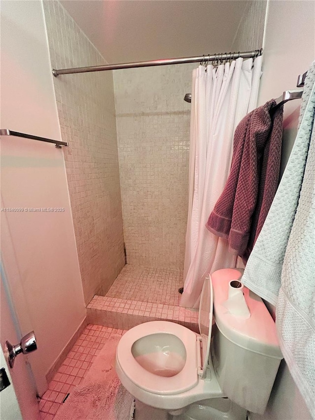 324 Poinciana Dr Unit 906, Sunny Isles Beach, FL 33160 - full bath with tiled shower