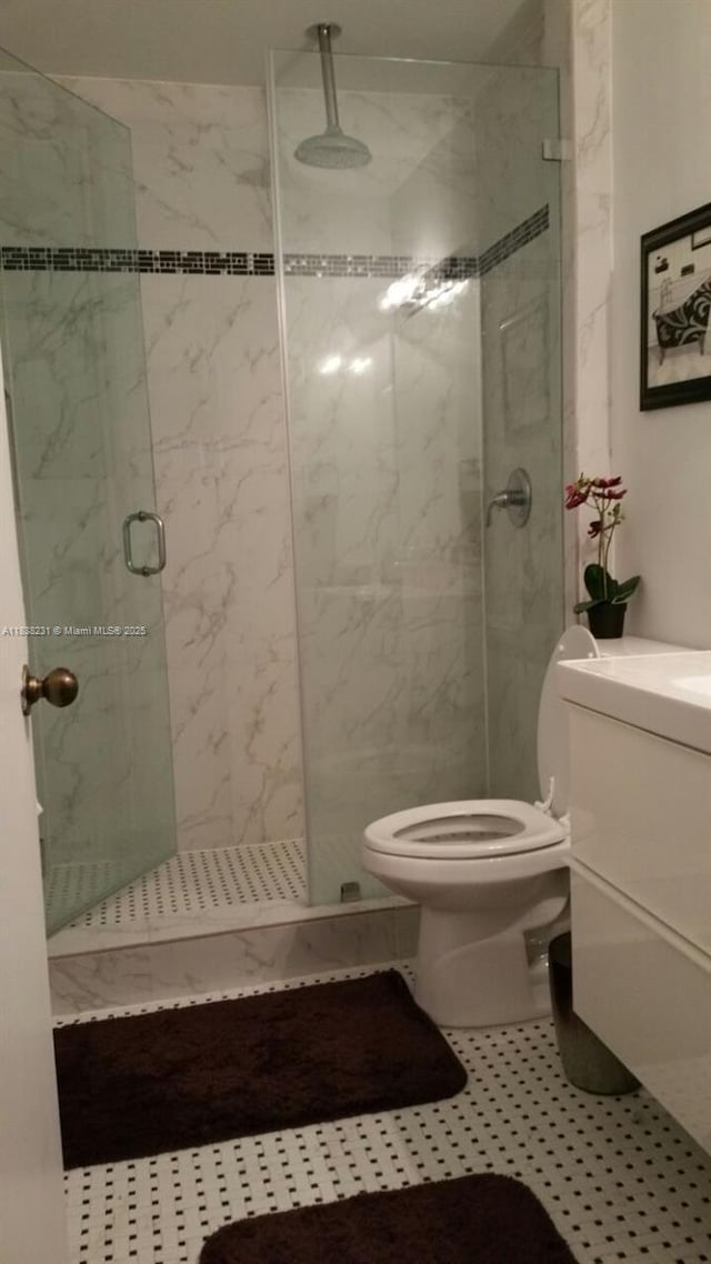 8625 SW 152nd Ave Unit 250, Miami, FL 33193 - bathroom featuring a marble finish shower and vanity