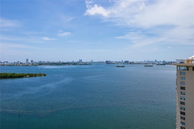 1800 NE 114th St Unit Ph06, Miami, FL 33181 - water view featuring city skyline