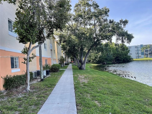 3690 N 56th Ave Unit 916, Hollywood, FL 33021 - view of home's community with a water view and a yard