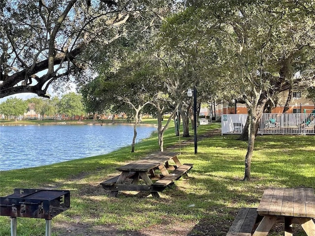 3690 N 56th Ave Unit 916, Hollywood, FL 33021 - view of property's community featuring a yard and a water view