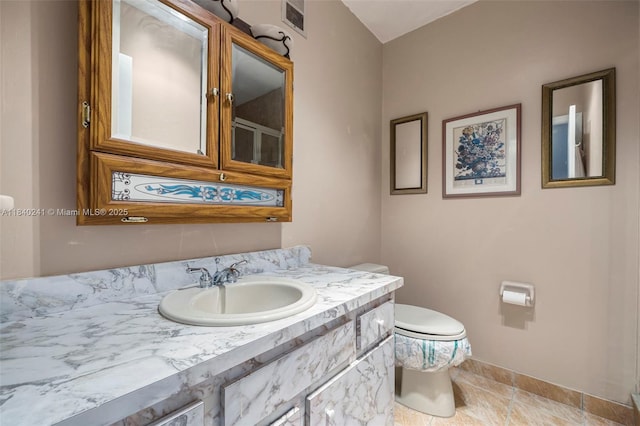 5300 Washington St Unit Q207, Hollywood, FL 33021 - bathroom with vanity and stone tile flooring