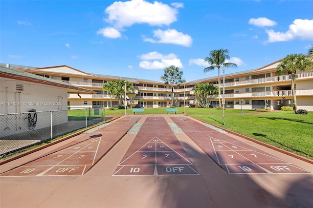 5300 Washington St Unit Q207, Hollywood, FL 33021 - view of community with shuffleboard