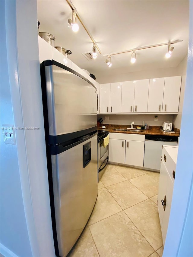 2990 NE 16th Ave Unit 204, Oakland Park, FL 33334 - photo 8