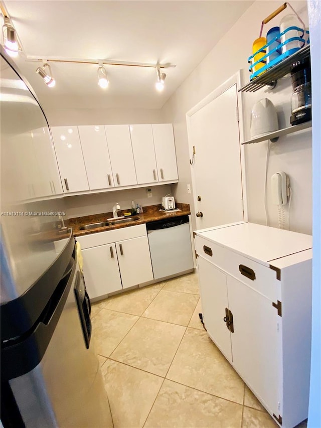 2990 NE 16th Ave Unit 204, Oakland Park, FL 33334 - photo 10