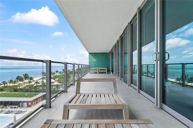360 Ocean Dr Unit 704S, Key Biscayne, FL 33149 - balcony featuring a water view