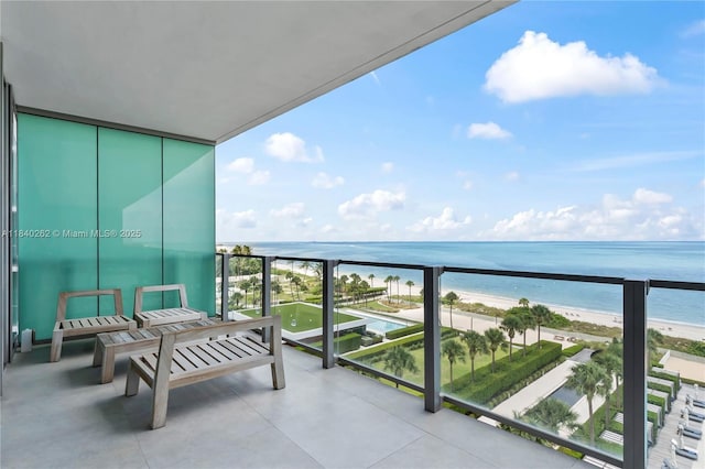 360 Ocean Dr Unit 704S, Key Biscayne, FL 33149 - balcony featuring view of water and beach
