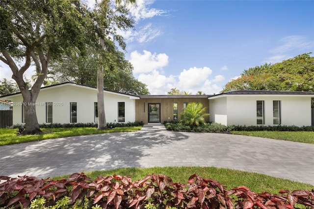7805 SW 165th St, Palmetto Bay, FL 33157 - view of front of house with stucco siding