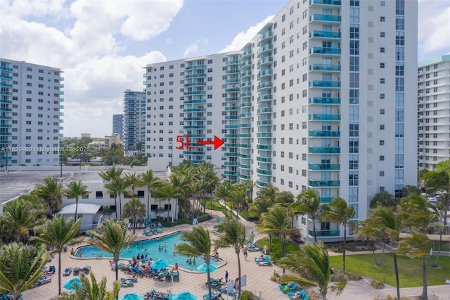 3801 S Ocean Dr Unit 5L, Hollywood, FL 33019 - view of property featuring a city view
