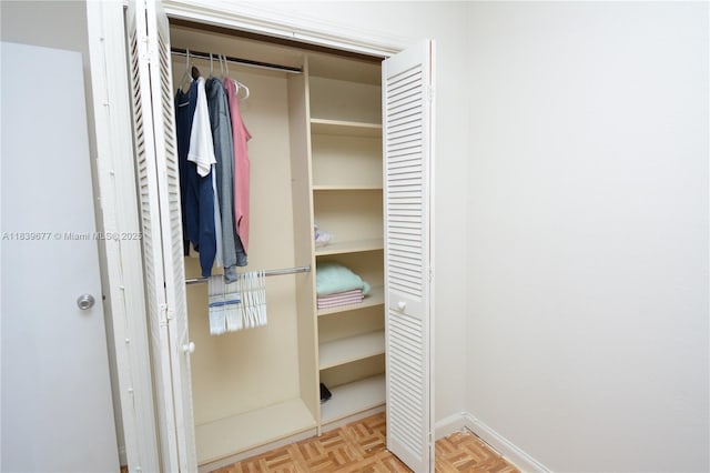 13935 SW 84th St Unit 905, Miami, FL 33183 - view of closet