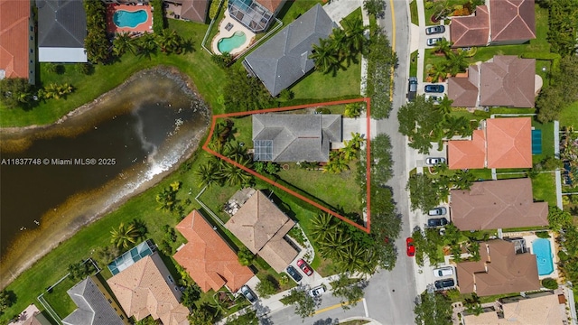 649 Willow Bend Rd, Weston, FL 33327 - aerial view of residential area with a large body of water and property boundaries highlighted