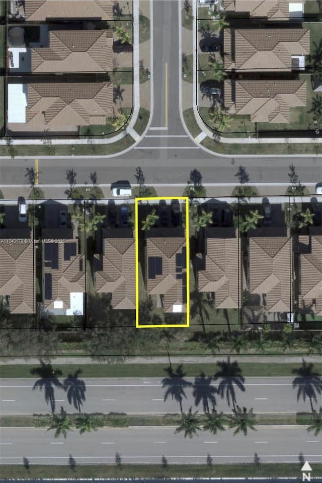 2502 NE 1st St, Homestead, FL 33033 - photo 3