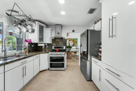 323 NW 136th Pl, Miami, FL 33182 - photo 13