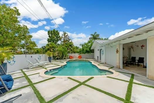 323 NW 136th Pl, Miami, FL 33182 - photo 35