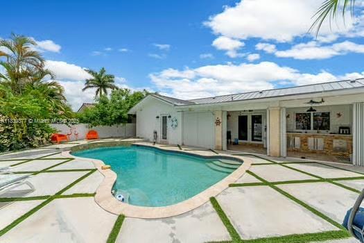 323 NW 136th Pl, Miami, FL 33182 - photo 39