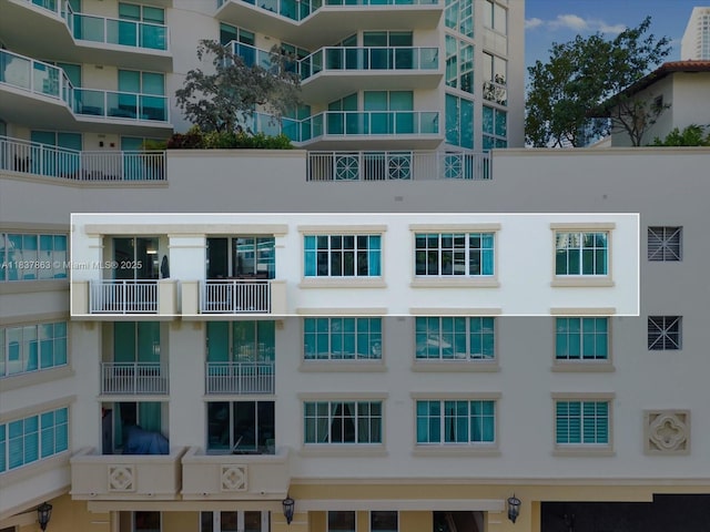 200 Sunny Isles Blvd Unit Th-404, Sunny Isles Beach, FL 33160 - view of apartment building / complex