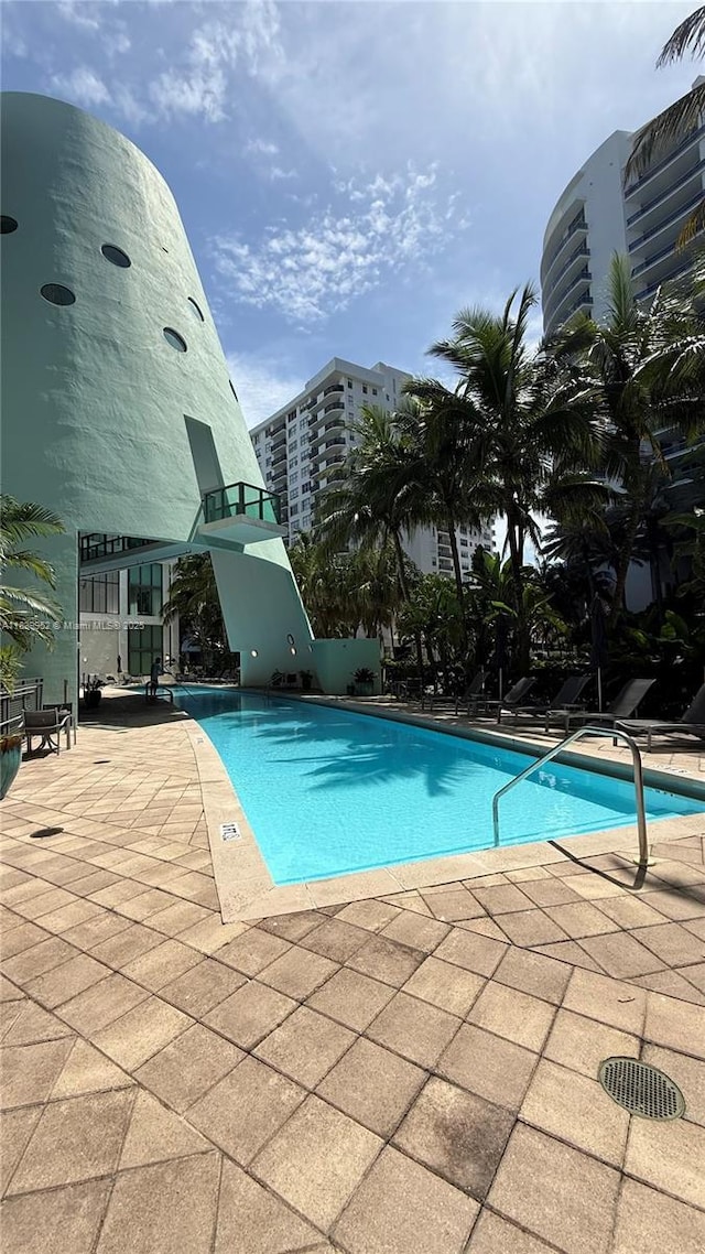 6000 Collins Ave Unit 323, Miami Beach, FL 33140 - photo 28