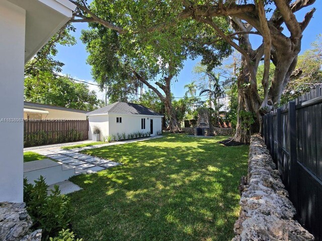 1923 NW 48th St, Miami, FL 33142 - view of fenced backyard