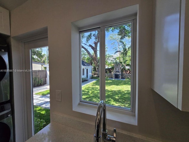 1923 NW 48th St, Miami, FL 33142 - kitchen view of estacked washer and dryer