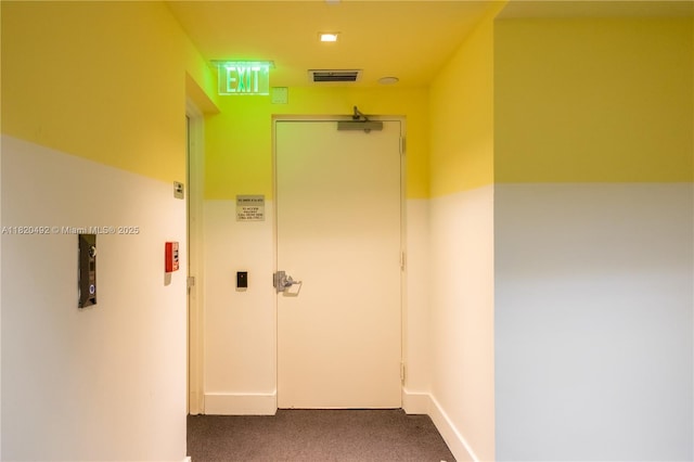 465 Brickell Ave Unit 417, Miami, FL 33131 - corridor featuring carpet