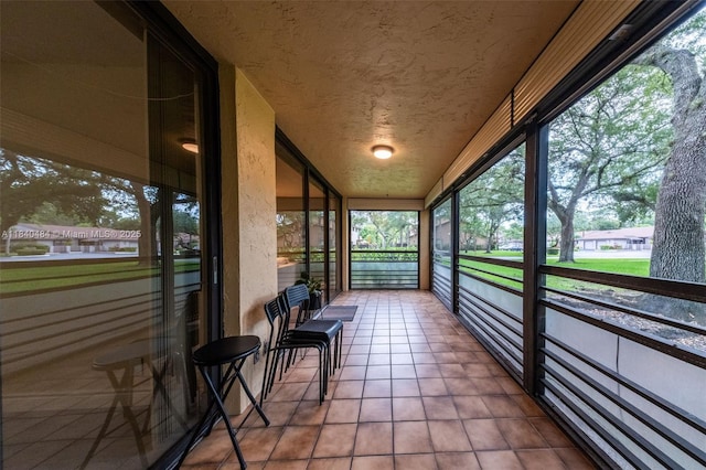 7625 NW 79th Ave Unit 101, Tamarac, FL 33321 - sunroom / solarium with healthy amount of natural light