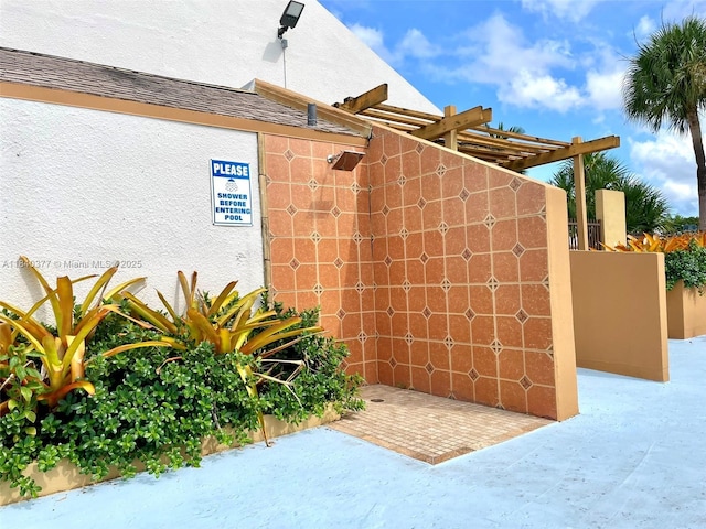1725 SW 131st Place Cir S, Miami, FL 33175 - view of home's exterior with stucco siding