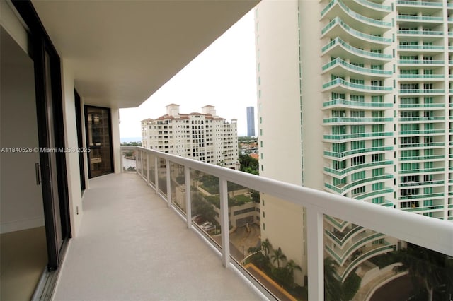 20185 E Country Club Dr Unit 1105, Aventura, FL 33180 - balcony featuring a view of city