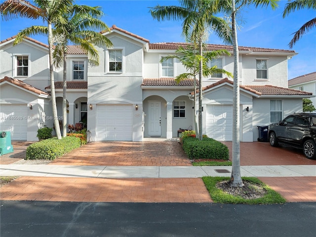 1020 NE 207th Ter, Miami, FL 33179 - photo 2