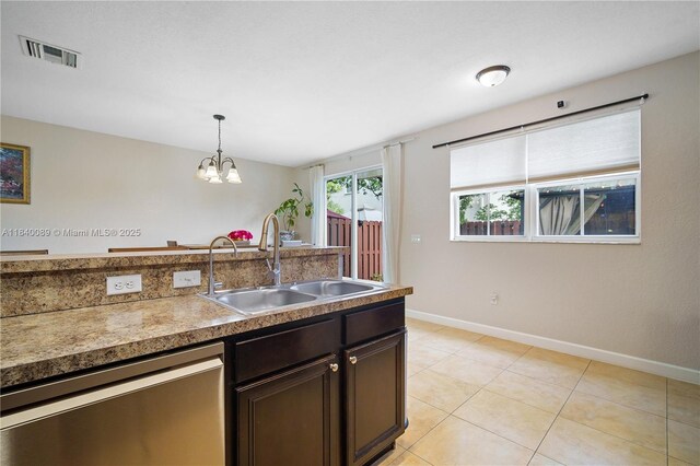 1020 NE 207th Ter, Miami, FL 33179 - photo 11