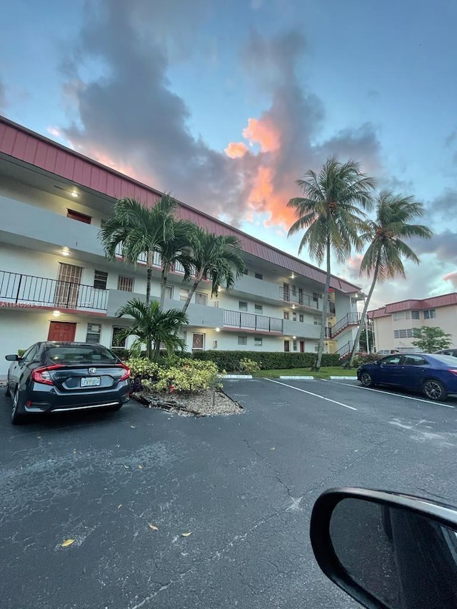 1400 NE 191st St Unit 324, Miami, FL 33179 - photo 1
