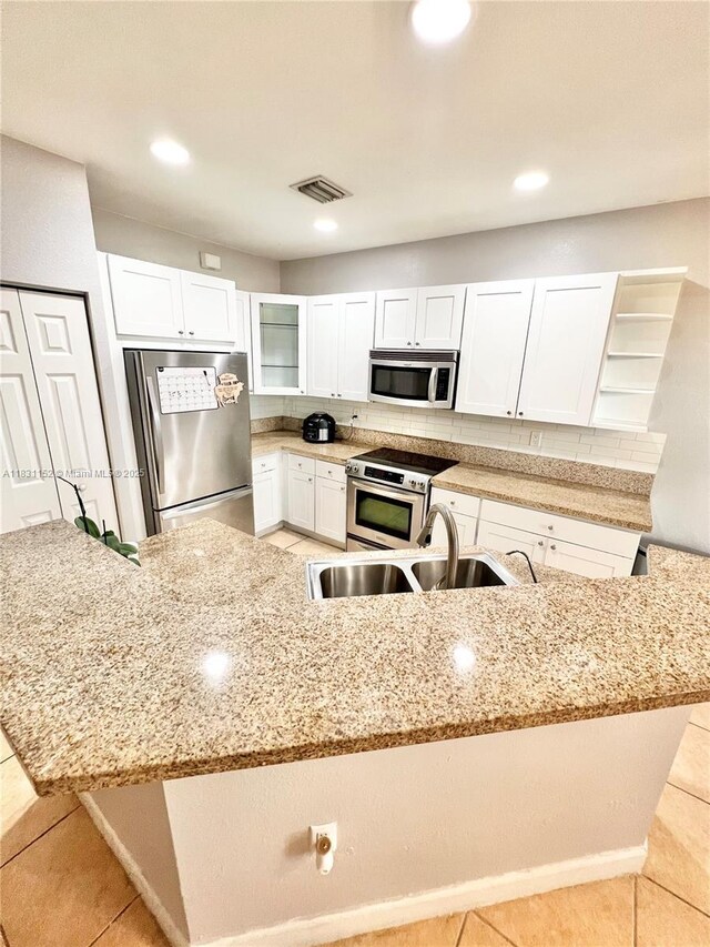 10758 NW 76th Ln, Doral, FL 33178 - photo 6