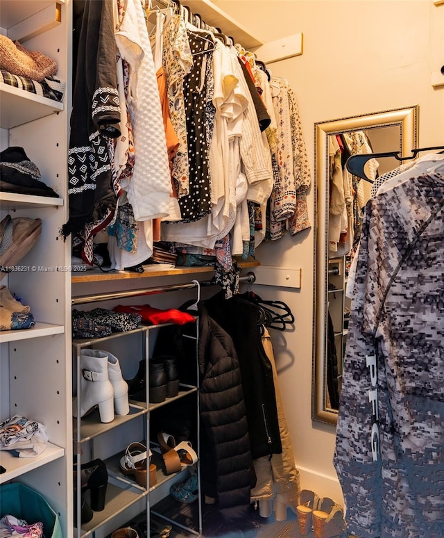 1000 NE 204th Ln Unit D, Miami, FL 33179 - view of spacious closet