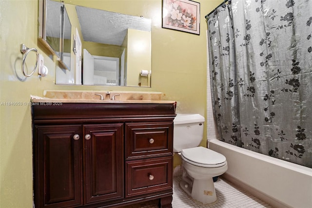 9530 W Daffodil Ln, Miramar, FL 33025 - bathroom with vanity, shower / bathtub combination with curtain, and tile patterned flooring