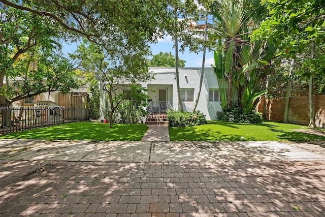 2511 Tequesta Ln, Coconut Grove, FL 33133 - view of front of house featuring stucco siding