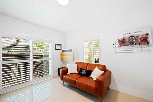 2511 Tequesta Ln, Coconut Grove, FL 33133 - living area featuring tile patterned flooring