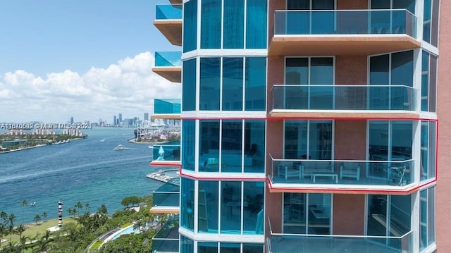 300 S Pointe Dr Unit 2201, Miami Beach, FL 33139 - photo 54