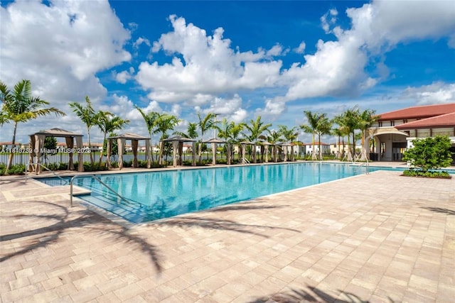 3376 W 105th Ter, Hialeah, FL 33018 - photo 11