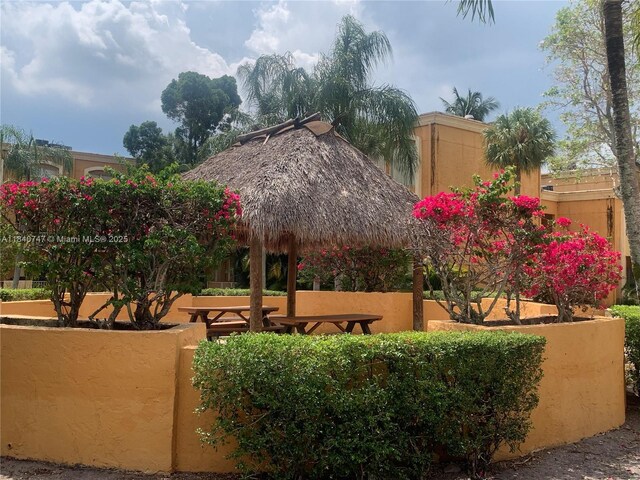 18101 NW 68th Ave Unit D101, Hialeah, FL 33015 - photo 22