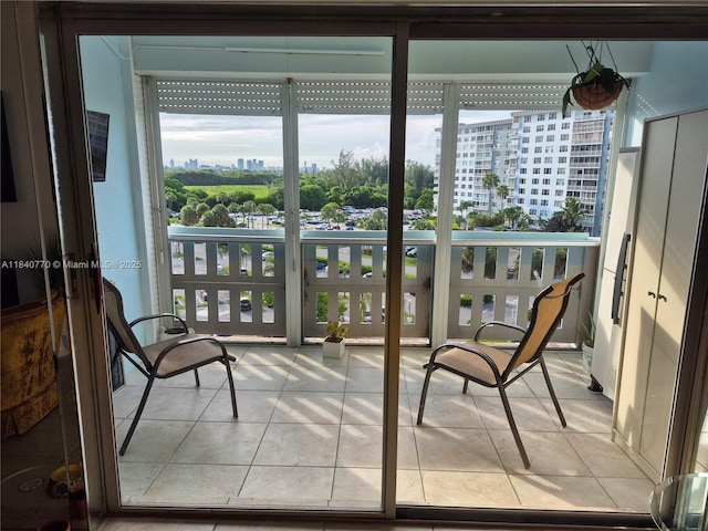 4001 Hillcrest Dr Unit 705, Hollywood, FL 33021 - sunroom / solarium with a view of city and healthy amount of natural light