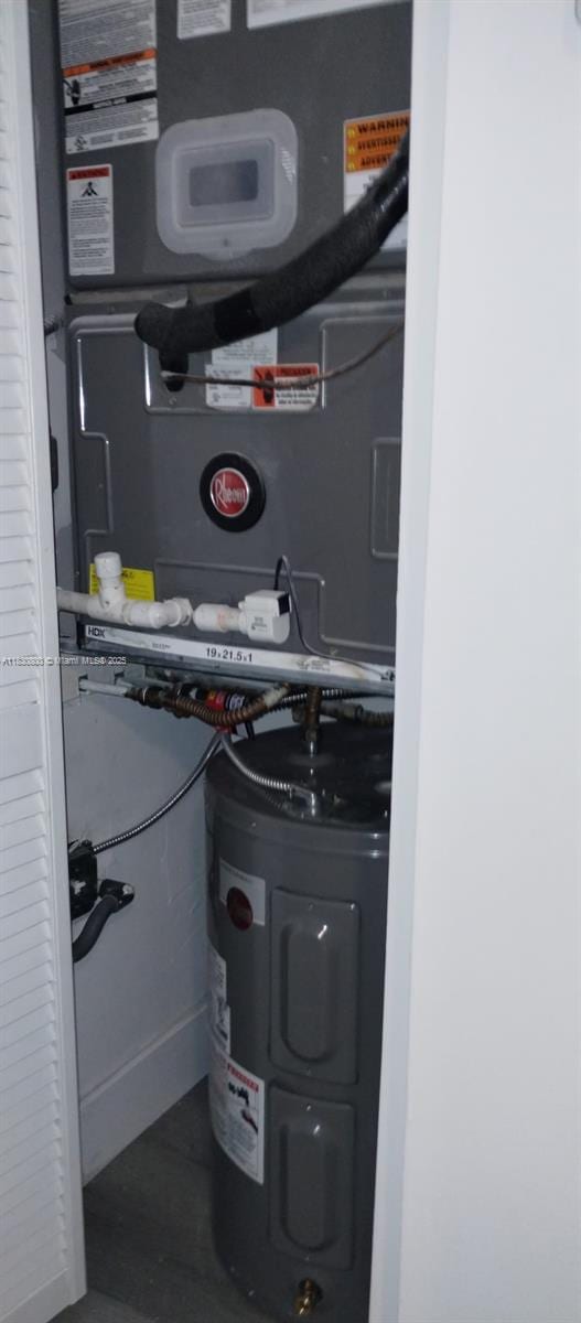 9719 N New River Canal Rd Unit 308, Plantation, FL 33324 - photo 21