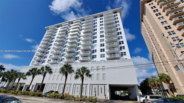 427 Golden Isles Dr Unit 14F, Hallandale Beach, FL 33009 - photo 19
