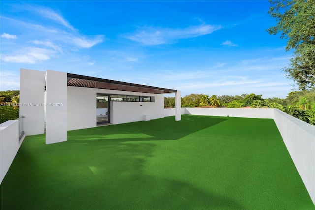 967 NE 117th St, Biscayne Park, FL 33161 - view of yard