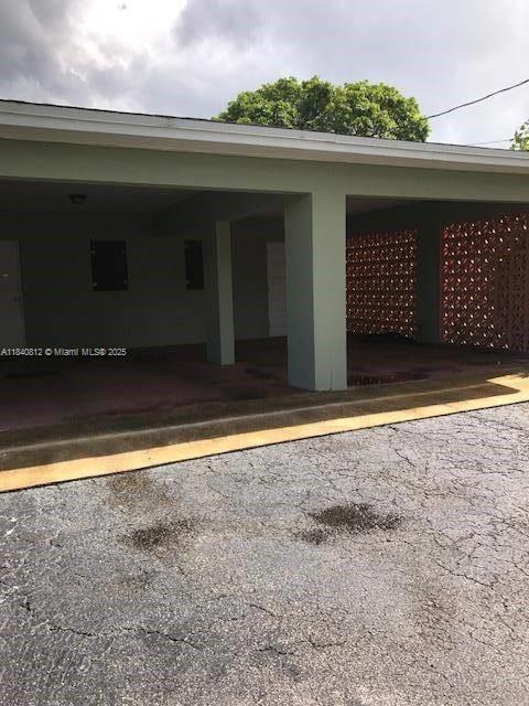 1376 E Main St, Pahokee, FL 33476 - photo 4