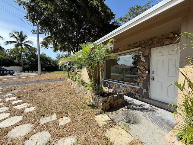 5491 SW 6th St, Margate, FL 33068 - photo 3