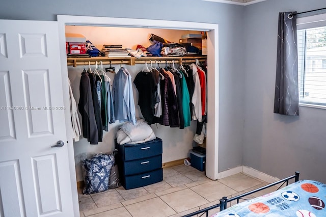 1004 NE 151st Ter, North Miami Beach, FL 33162 - view of closet