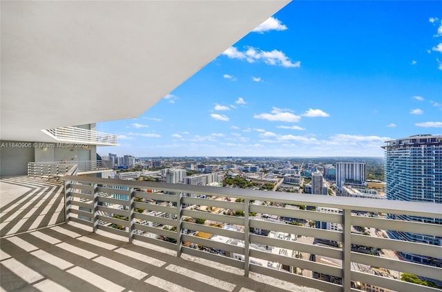460 NE 28th St Unit 3905, Miami, FL 33137 - balcony featuring a view of city