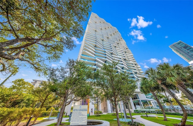 460 NE 28th St Unit 3905, Miami, FL 33137 - view of building exterior