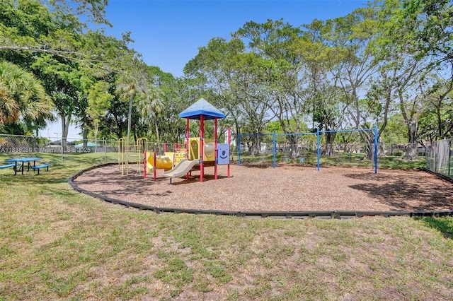 2215 Cypress Island Dr Unit 707, Pompano Beach, FL 33069 - view of communal playground